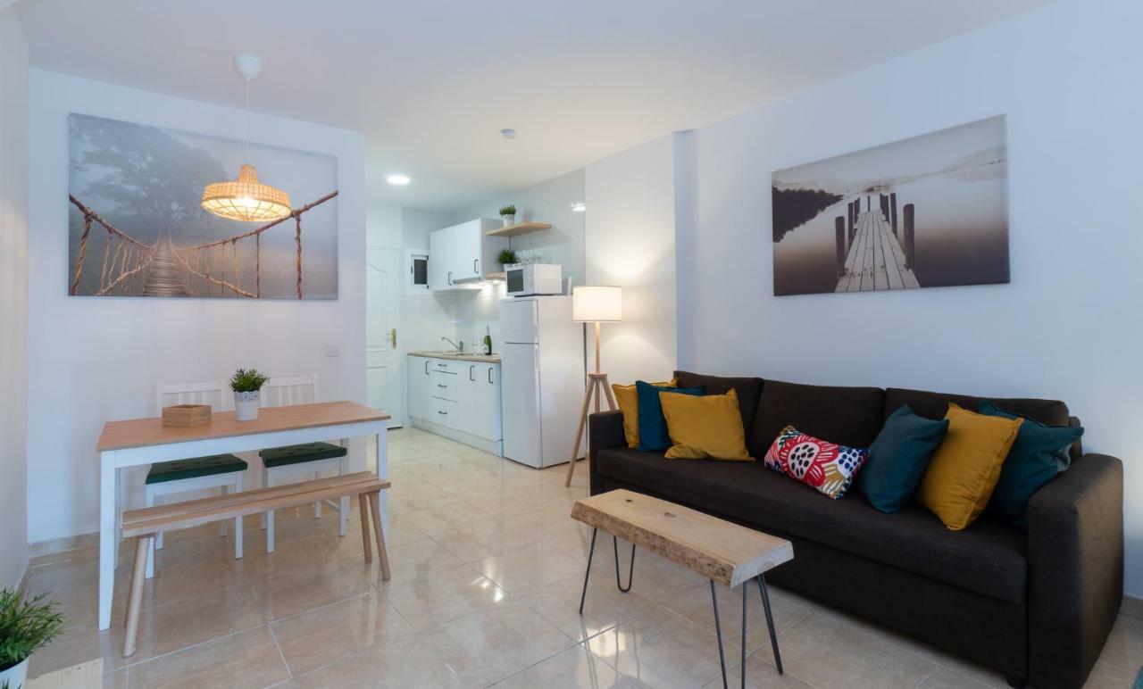 Minerva Suites By Kaarina Benalmádena Dış mekan fotoğraf