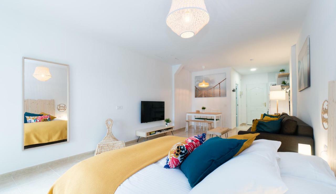 Minerva Suites By Kaarina Benalmádena Dış mekan fotoğraf