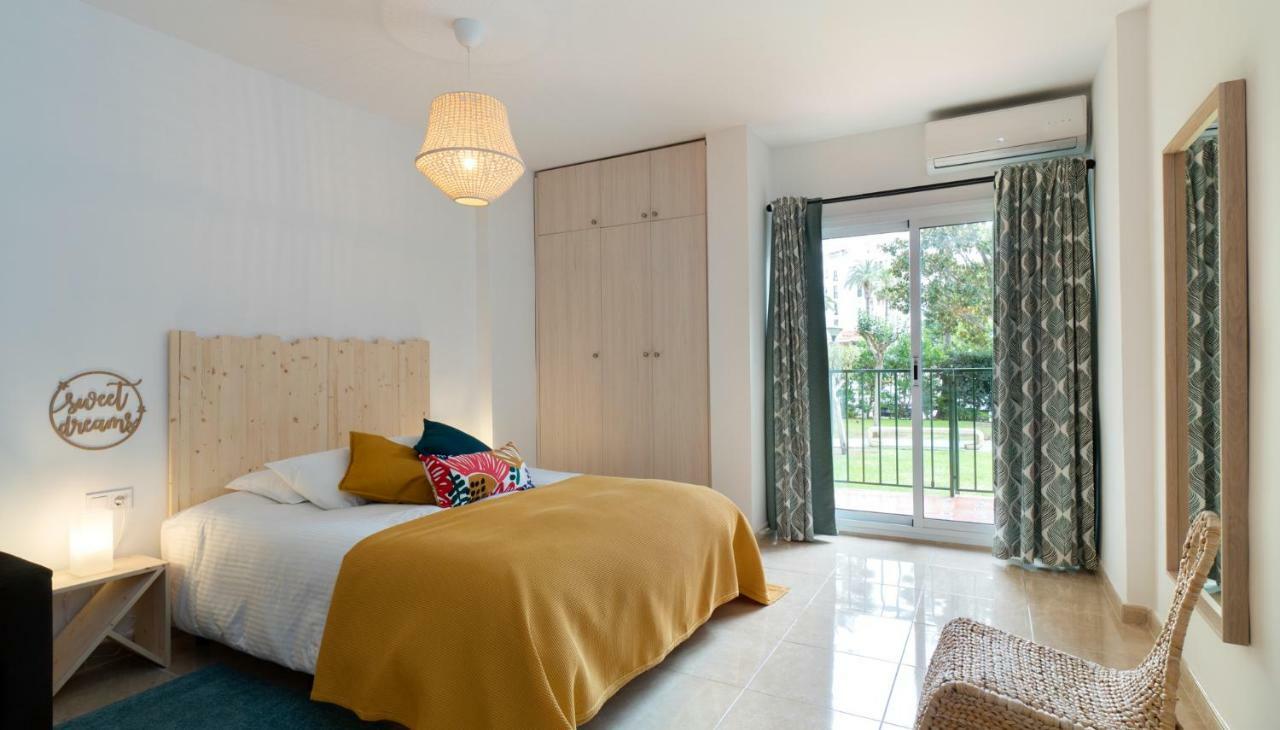 Minerva Suites By Kaarina Benalmádena Dış mekan fotoğraf